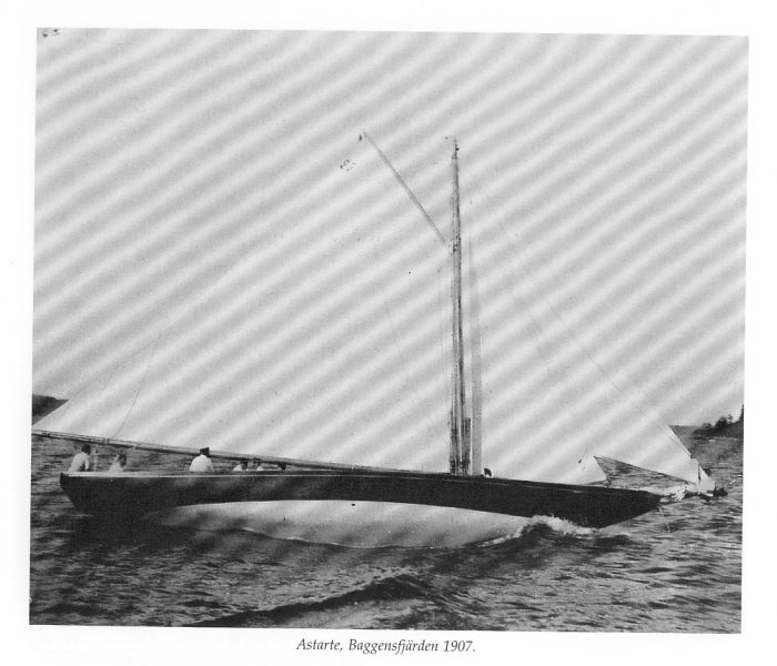 Astarte sailing in Baggensfjaerden in 1907